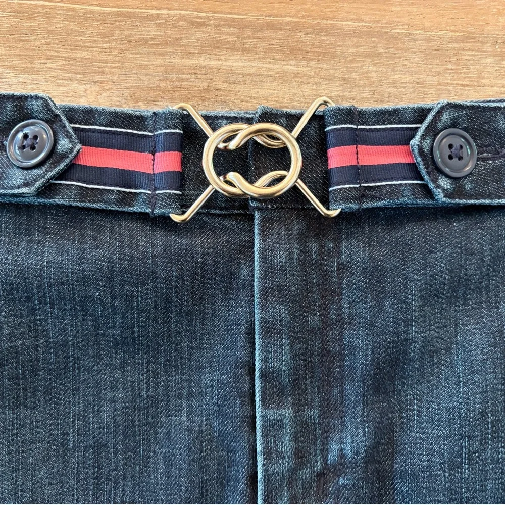 Talbots Dark Wash Denim Stretch Pencil Skirt Size 6 Gold Buckle Belt Accent
